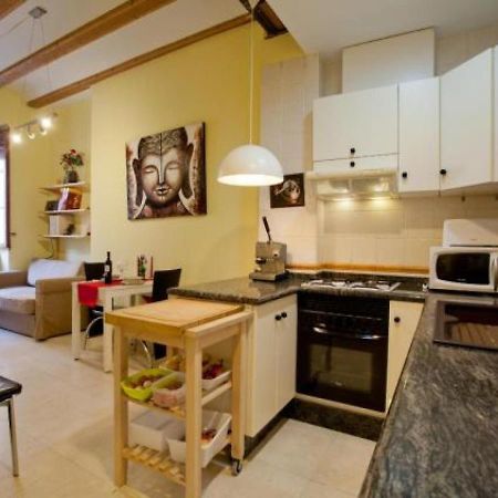 Apartament In Historic Center Valensiya Dış mekan fotoğraf